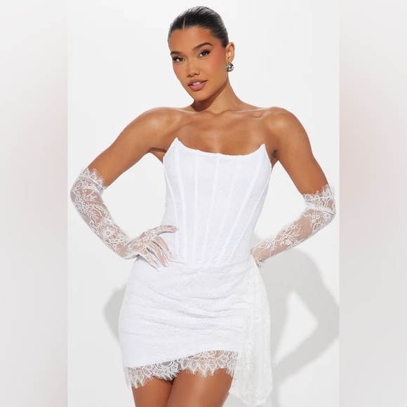 ✨ Fashion Nova “Always Sweet” Corset Mini Dress – White | Size Small ✨ - Picture 3 of 4